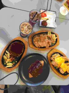 Pembukaan Outlet Baru Menjelang Ramadhan, Waroeng Steak & Shake di Jl. Raya Daan Mogot km 10 no. 38-39, Jadi Rekomendasi Kuliner Buka Bersama