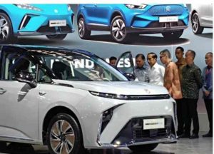 Presiden Joko Widodo Kunjungi Booth MG di IIMS 2024, Sorot Mobilitas Berkelanjutan