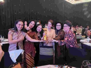Ria Amalia Oktariana Musiawan (Ketua Umum Indonesian Gastronomy Community (IGC) Menerima Nusantara Awards 2024 Pelestari Kuliner Nusantara