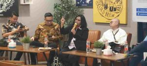 Diskusi Publik: Siti Fatimah Ajak Fokus pada Pemberantasan Korupsi untuk Indonesia Maju