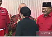 Terima Rekomendasi PDIP, Jeffry Rahawarin-Keliobas Tegaskan Siap Memenangkan Pilgub Maluku 2024