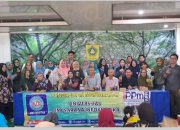 Program Studi Teknik Informatika Universitas Bina Sarana Informatika Selenggarakan Pelatihan Pemanfaatan Aplikasi Tiktok Shop Sebagai Media Pemasaran Pada Forum UMKM Bojongbaru Kecamatan Bojong Gede