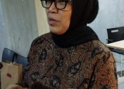PELUNCURAN BUKU SESAR BALIBIS BERLANGSUNG SUKSES  DI RUANG HB YASSIN TAMAN ISMAIL MARZUKI