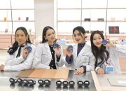 Menjelajahi Inovasi Teknologi Skintific KOL Indonesia Saksikan Inovasi di Laboratorium R&D Korea