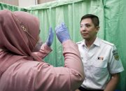 Persiapan Angkutan Lebaran, KAI Pastikan Kesehatan Petugas LRT Jabodebek Tetap Prima