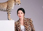 Model Rere Ainun Baru Comeback Di Dunia Entertainment Langsung Diajak Shooting Podcast Bos&Bro Show