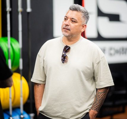 Legenda MMA Dunia Gleison Tibau Kunjungi HSS House of Champions di BSD, Kagum dengan Fasilitas dan Semangat Komunitas Bela Diri Indonesia