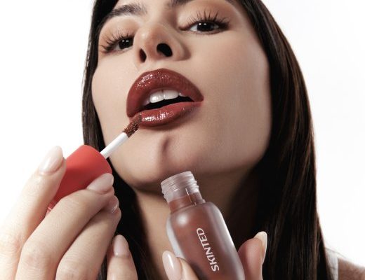 A New Skinted Era for Glam Girls On The Go, a Cosmetic Line by Vallerie Thomas