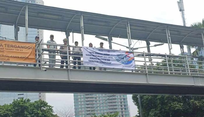PT Jasa Raharja kantor Wilayah Utama DKI Jakarta Pasang Spanduk Himbauan Keselamatan Tindaklanjut Rapat FGD FKLL dengan Mitra Jakarta Pusat