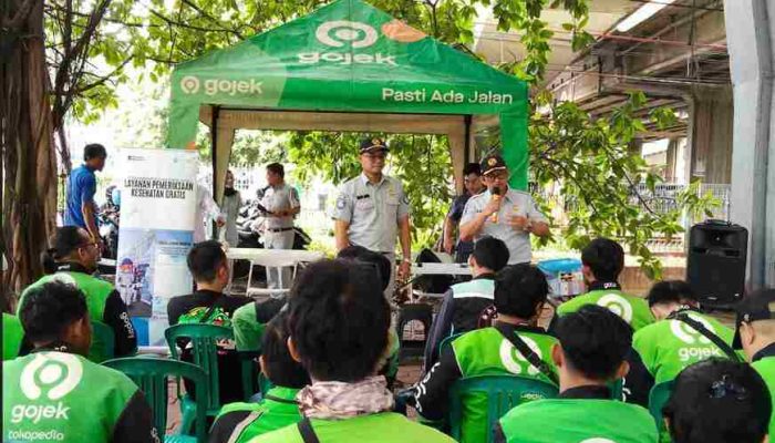 Tekan Angka Kecelakaan Lalu Lintas PT Jasa Raharja Kantor Wilayah Utama DKI Bekali Komunitas Ojol Baruta Pelatihan PPGD dan Pemberian Pengobatan Gratis