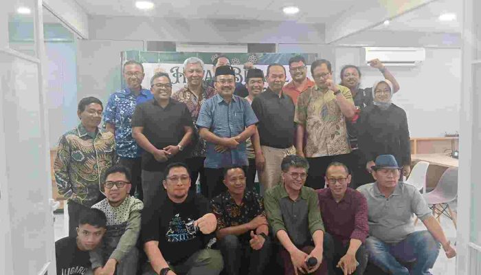 Samsul Arifin (Pengusaha): Masyarakat Meminta Pemerintah Lakukan Pembenahan Diri dari Dalam