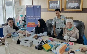 Jasa Raharja Jakarta Timur Gelar Pelatihan PPGD dan Pengobatan Gratis bagi Pengemudi DAMRI