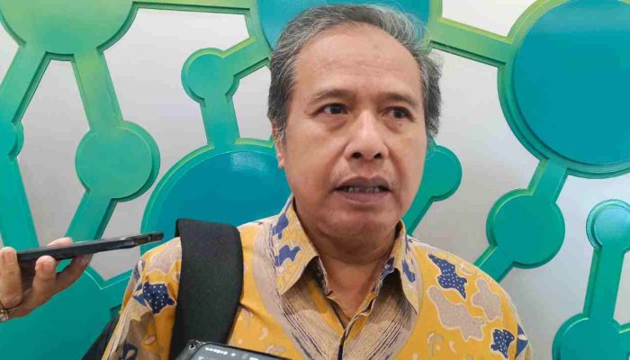 Dr. Bambang Joni Karjono, SpPD, KGer, MARS, : Indonesia Perlu Mempersiapkan Diri Menghadapi Peningkatan Jumlah Penduduk Lanjut Usia (Lansia) Melalui Penguatan Kesadaran Masyarakat, Lingkungan yang Ramah Lansia, serta Pola Hidup Sehat sejak Usia Produktif.