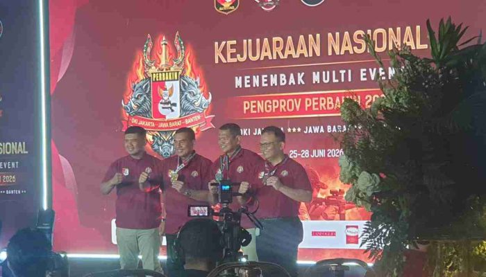Pangkormar Letjen TNI (Mar) Dr. Endi Supardi Dan Ketua Umum Perbakin Letjen TNI (Purn) Joni Supriyanto  Hadiri  Penutupan  Kejuaraan NasionalMenembak Multi Event Pengprop Perbakin 2026