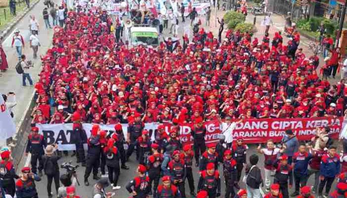 Puluhan Ribu Buruh KSPN akan Aksi Unjuk Rasa di DPR dan Istana Kawal Aspirasi UU Ketenagakerjaan