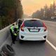 Polantas Karib Bersama Personil Induk PJR BSD Korlantas Polri Membantu Ibu-Ibu Pecah Ban di Tol BSD