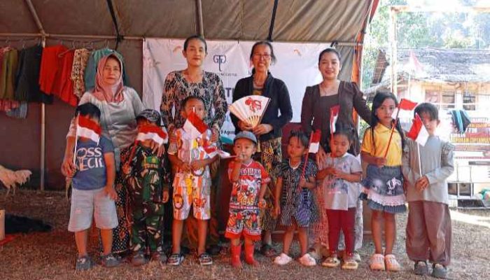 PBI Salurkan Bantuan untuk Korban Kebakaran Kasepuhan Ciptamulya